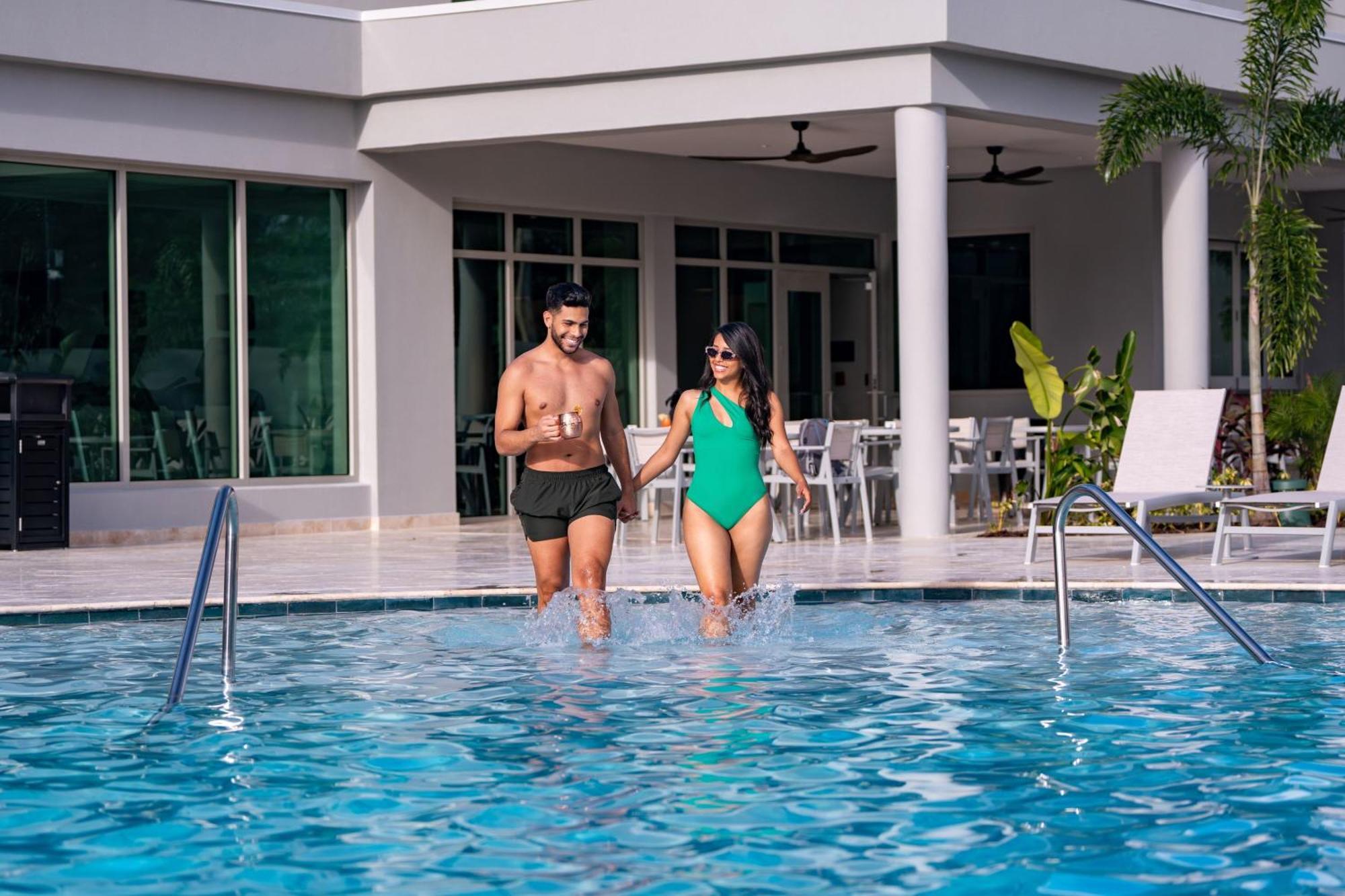 Fairfield By Marriott Luquillo Beach Esterno foto